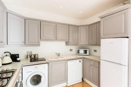 Apartamento Regency - Private Entrance & Courtyard